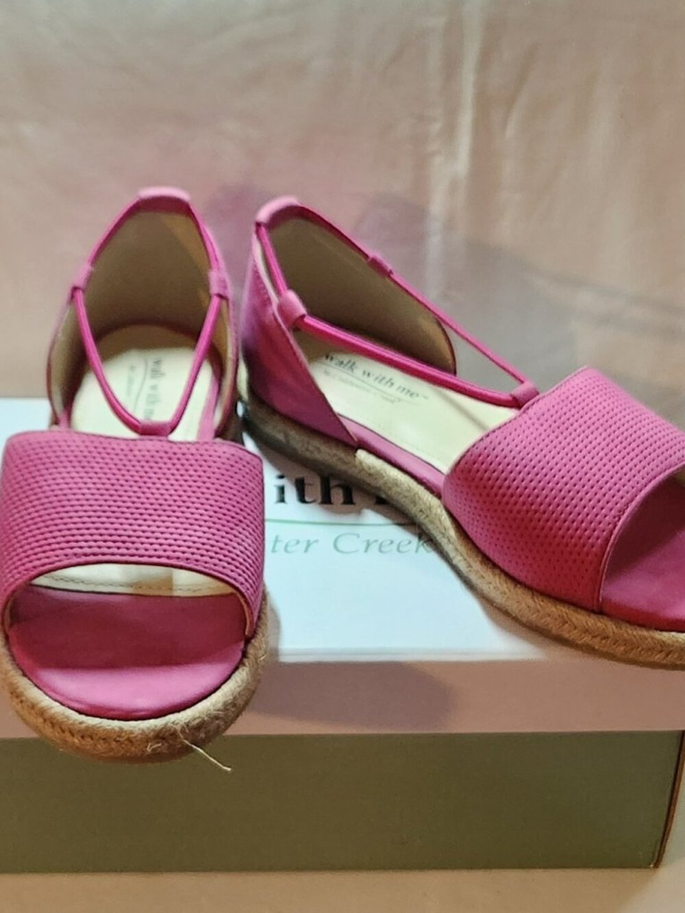 Walk With Me sandals sz 6M bright pink leather NIB **6.5 M